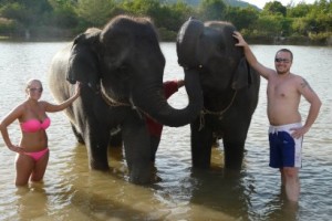 koupání se slony